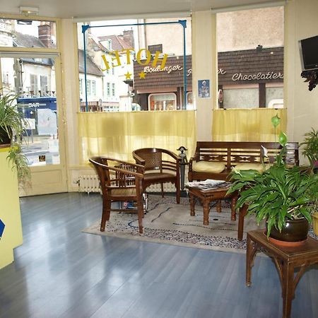 Hotel Arlequin Troyes Esterno foto