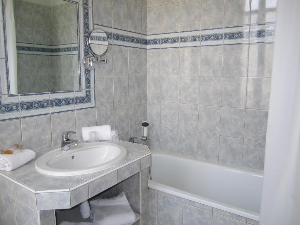 Hotel Arlequin Troyes Camera foto