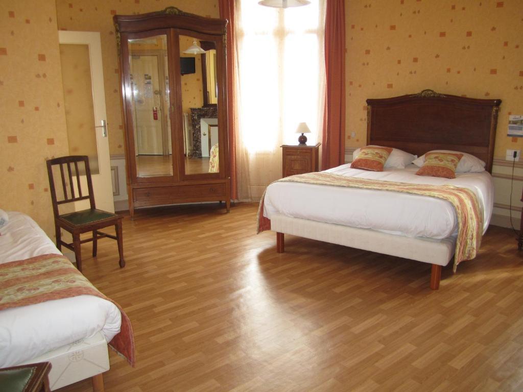 Hotel Arlequin Troyes Esterno foto